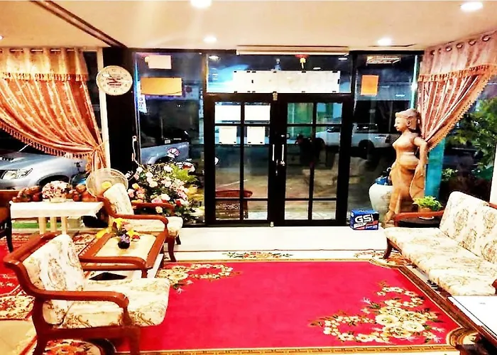 Ruan Ben Ja Don Mueang,bangkok 호스텔