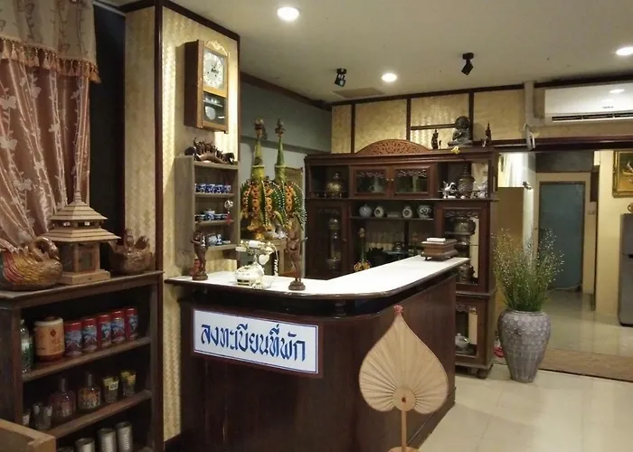 Ruan Ben Ja Don Mueang,bangkok *