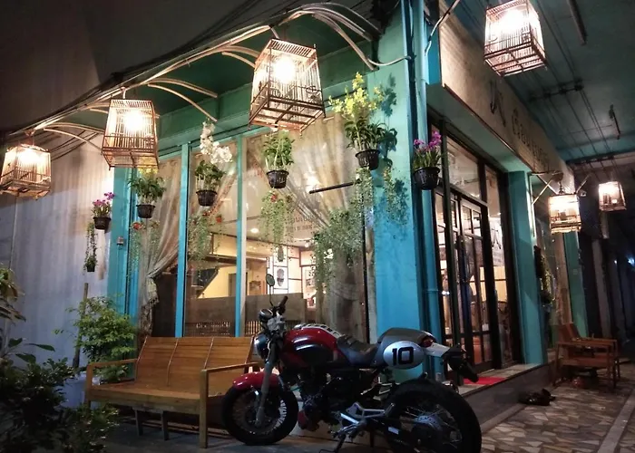 Ruan Ben Ja Don Mueang,bangkok 호스텔 방콕